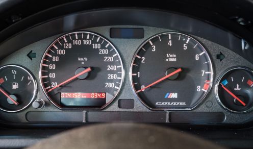 Z3M coupe. Menucha susim